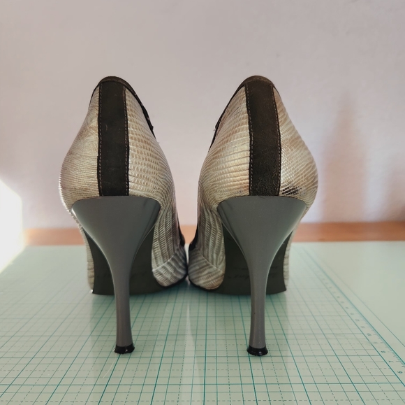 Baby Phat  Calssic Poiting Heels Pre-owned Size8 (S400) - Picture 3 of 4